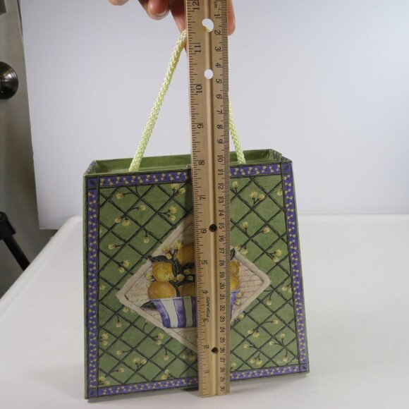 Green w Lemons Purse with stationary inside (NEW but not original items inside) - Picture 6 of 14